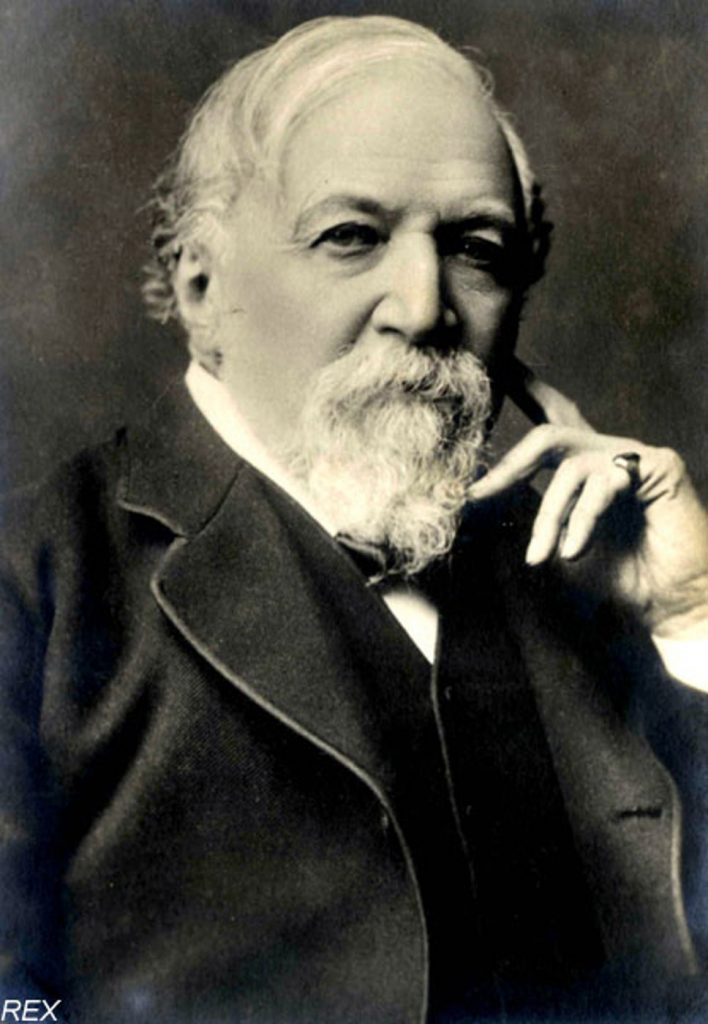 Robert Browning Poems That Are So Intriguing to Readers